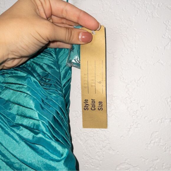 NWT Mac Duggal Teal Bow Detail Mini Strapless Dress Size‎ 6 - Picture 3 of 6